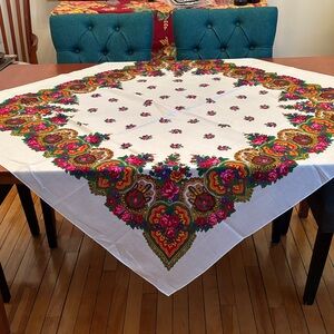 Floral Patterned Tablecloth or Scarf